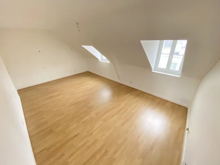 22m2-2